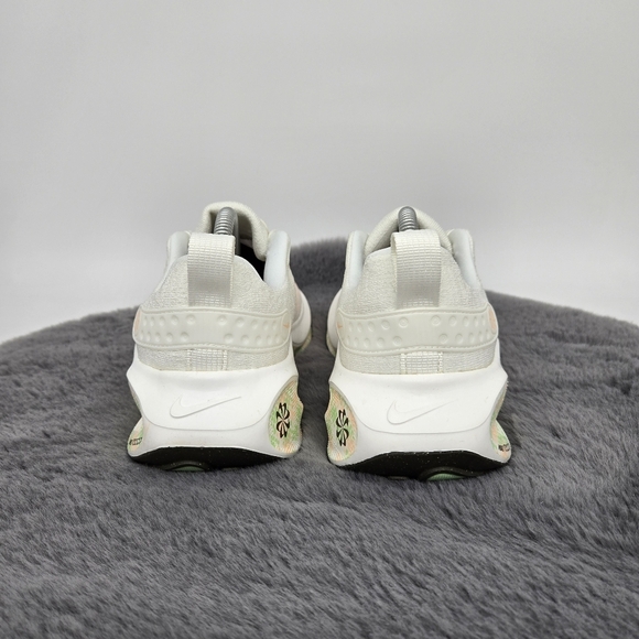 Nike ReactX Infinity Run 4 Sail Crimson Tint Women's Running Shoes Size 10 - Picture 4 of 8